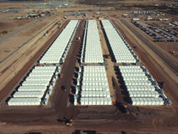Meta es comprador de energía limpia del Eleven Mile Solar Center, en Arizona.